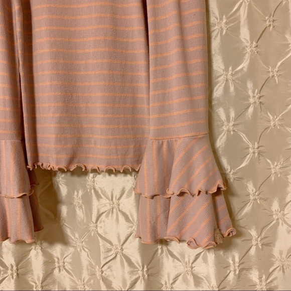 Free People Good Find Bell Fluted Sleeve Ribbed Top - Picture 4 of 14